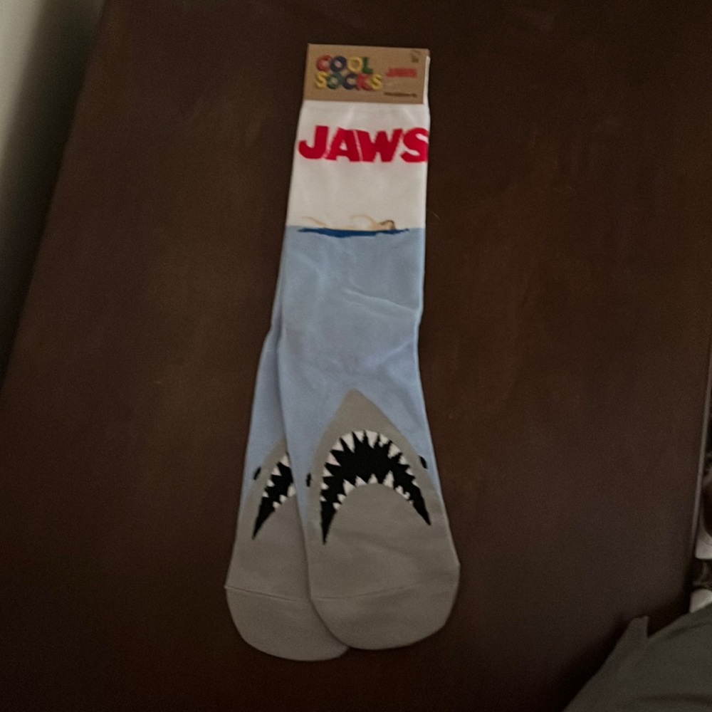 NWT Jaws Cool Socks
